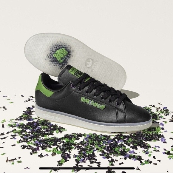 adidas Stan Smith Marvel Hulk Smash Black/Green Kids Size 6 NWT - Picture 2 of 14